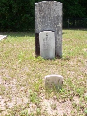 Tarlton Brown headstone, reverse side image. Click for full size.