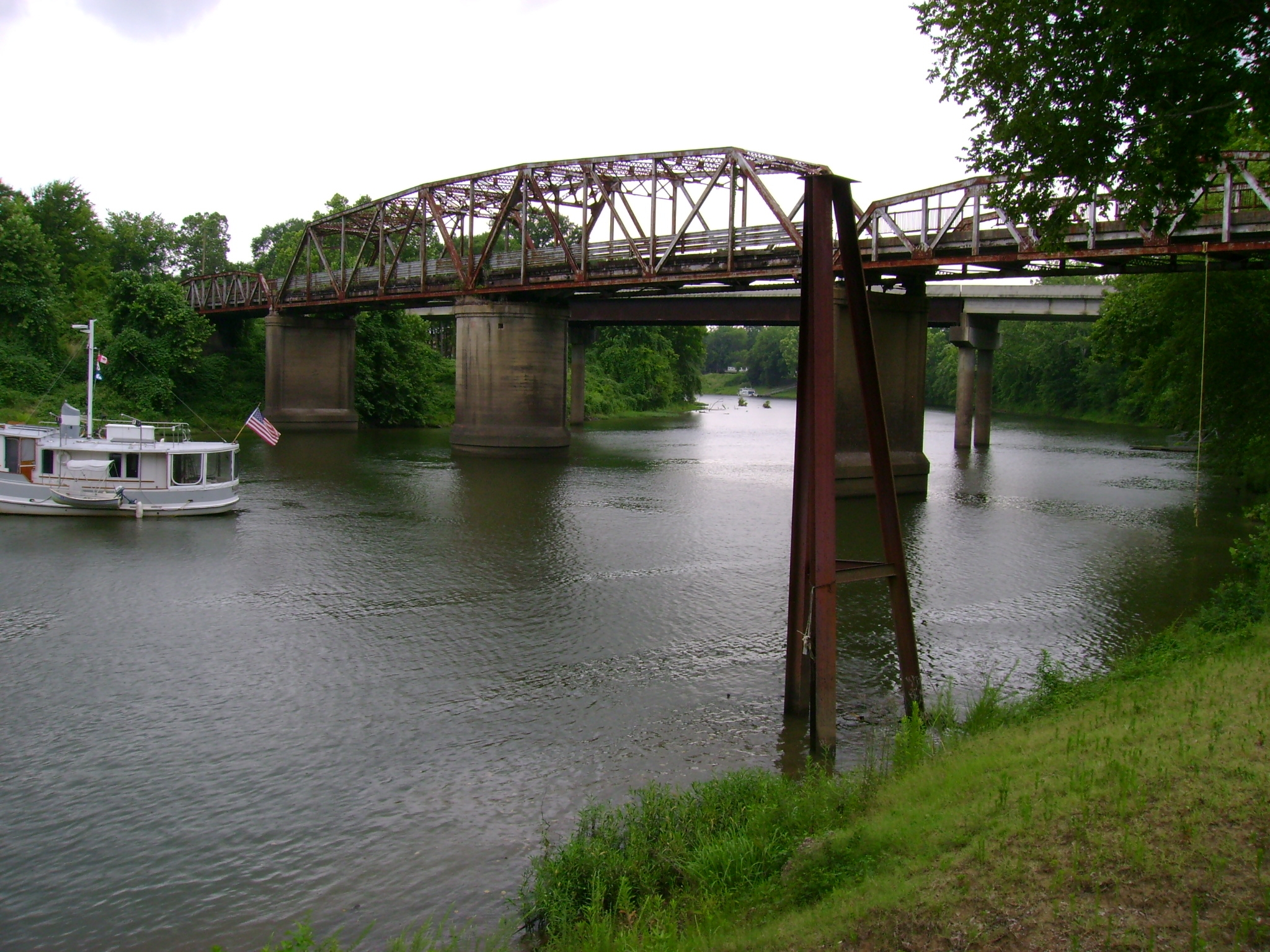 182 Swing Bridge and Old Tombigbee River Channel