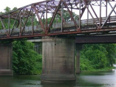 182 Swing Bridge Gear. Click for full size. 182 Swing Bridge Gear image. Click for full size.