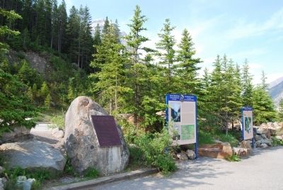 Wideview of Kicking Horse Pass Marker image. Click for full size.