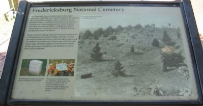 Fredericksburg National Cemetery Marker. Click for full size. Fredericksburg National Cemetery Marker image. Click for full size.
