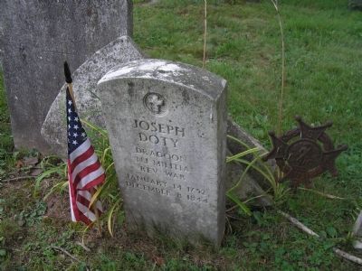 Grave of Revolutionary War Dragoon image. Click for full size.
