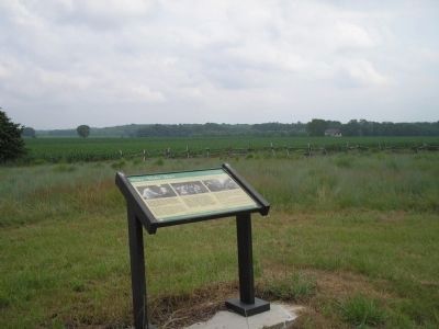 Marker on Monmouth Battlefield image. Click for full size.