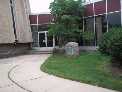 Marker at New Brunswick Theological Seminary image. Click for full size.