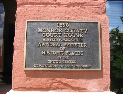 Plaque on Building image. Click for full size.