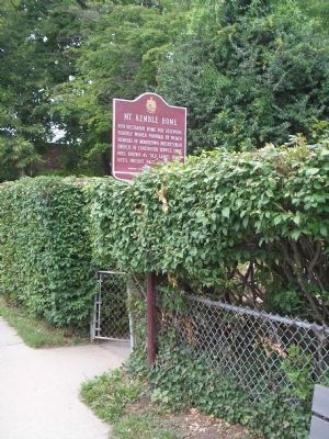 Marker on Mt Kemble Avenue image. Click for full size.