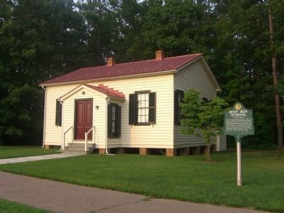 Deep Run School and Marker. Click for full size. Deep Run School and Marker image. Click for full size.