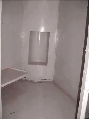 Montgomery County Rotary Jail Cell image. Click for full size.
