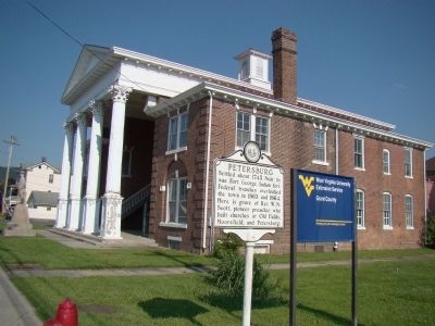 Petersburg Marker at the Old Courthouse. Click for full size. Petersburg Marker at the Old Courthouse image. Click for full size.