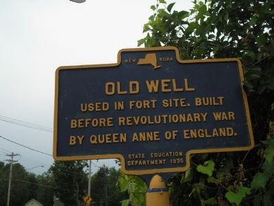 Old Well Marker image. Click for full size.