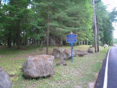 Marker on Fort George Road. Click for full size. Marker on Fort George Road image. Click for full size.