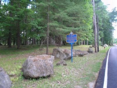 Marker on Fort George Road image. Click for full size.