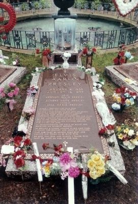 Elvis Presley Burial Vault image. Click for full size.
