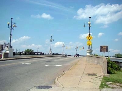 Western Approach to the Y-Bridge. Click for full size. Western Approach to the Y-Bridge image. Click for full size.