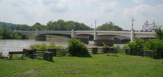 Zanesville’s Y-Bridge image. Click for full size.