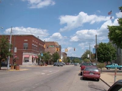 Main Street, Logan, Ohio image. Click for full size.
