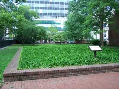 Site of Quaker Meeting House. Click for full size. Site of Quaker Meeting House image. Click for full size.