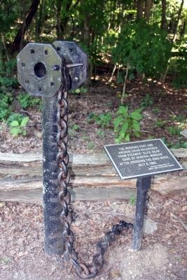 Mooring Post & Chain from "Alice Dean" .... image. Click for full size.