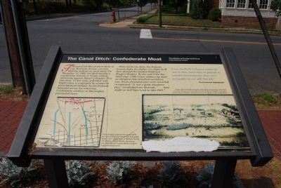 The Canal Ditch: Confederate Moat Marker image. Click for full size.