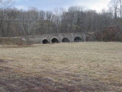 The four arches of Goose Creek Bridge. image. Click for full size.
