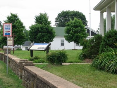 Salem - Lee�s Narrow Escape Marker image. Click for full size.