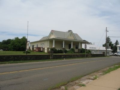 Salem or Upper Carter�s Run Meeting House image. Click for full size.