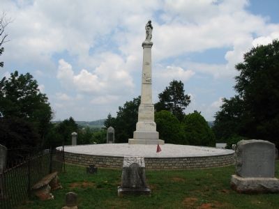 Confederate Monument in Warrenton Cemetery image. Click for full size.