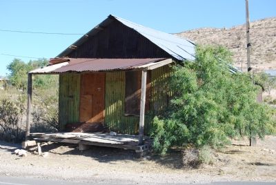 Abandoned miner's shack. image. Click for full size.