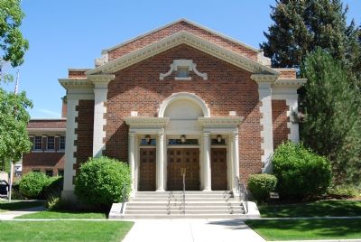Front of Meetinghouse. Click for full size. Front of Meetinghouse image. Click for full size.