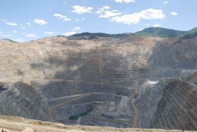Open-pit mine at Bingham Canyon image. Click for full size.