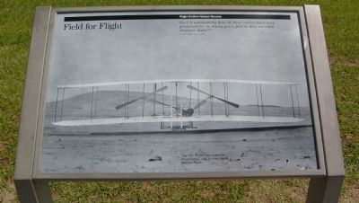 The First Successful Flight of an Airplane Marker image. Click for full size.
