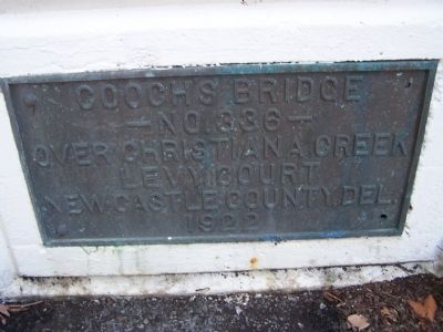 Plaque on Cooch's Bridge image. Click for full size.