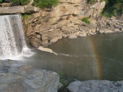 Cumberland Falls RainBow image. Click for full size.