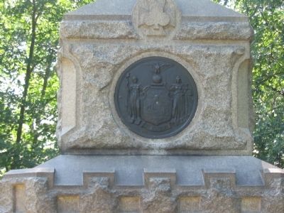 State Crest at the Top Portion of the Monument. Click for full size. State Crest at the Top Portion of the Monument image. Click for full size.