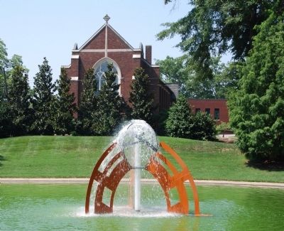 Fountain Wings by William Mabry (2007) image. Click for full size.