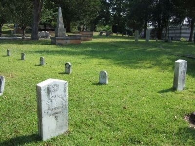 Unknown Confederate Dead Grave Markers image. Click for full size.