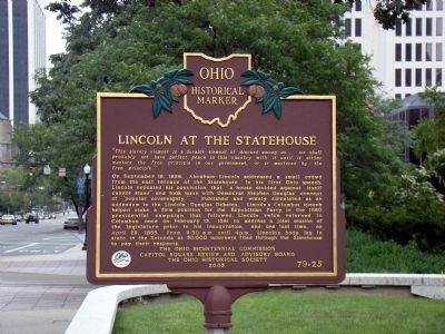 Lincoln at the Statehouse Side of Marker image. Click for full size.