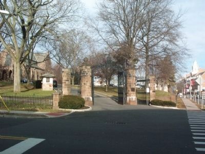 Queen’s Campus Marker at Somerset & George Gate. Click for full size. Queen’s Campus Marker at Somerset & George Gate image. Click for full size.