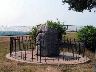 The Natchez Trace Marker image. Click for full size.