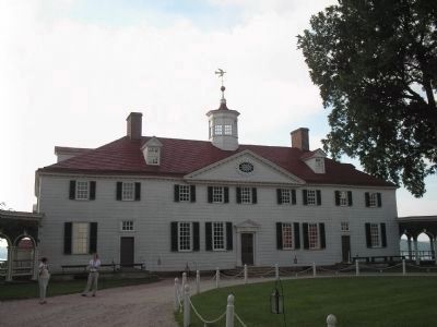 West Side of Mount Vernon. Click for full size. West Side of Mount Vernon image. Click for full size.