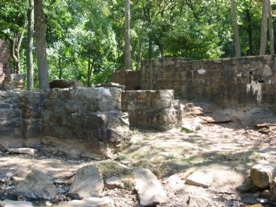 Vardry Mill Ruins. Click for full size. Vardry Mill Ruins image. Click for full size.