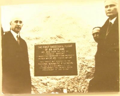 Marker Dedication Photo image. Click for full size.