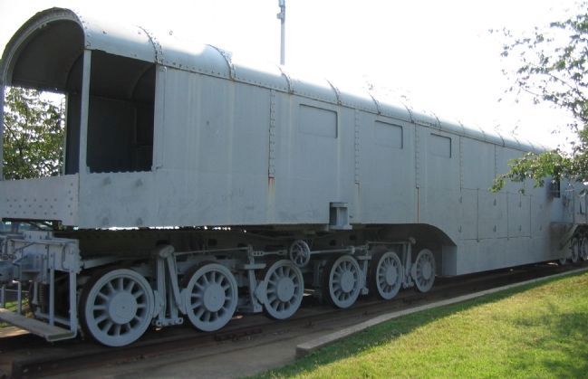 Servicing Section of the Gun Car. Click for full size. Servicing Section of the Gun Car image. Click for full size.