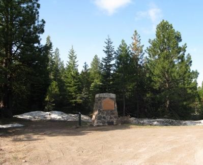 The Applegate-Lassen Trail Marker image. Click for full size.