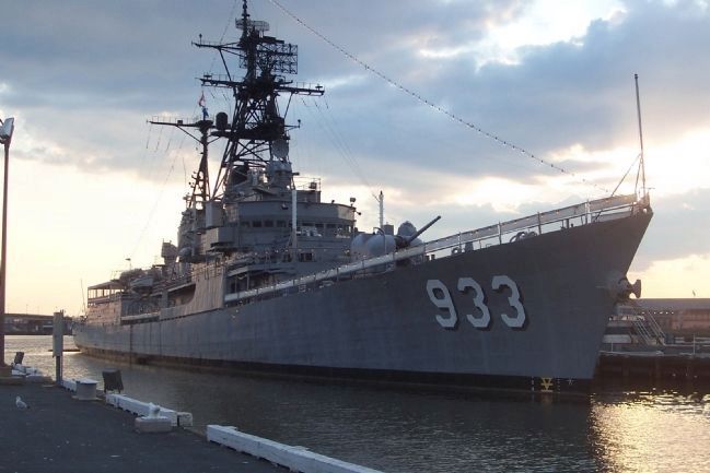 Display Ship, USS Barry (DD-933). Click for full size. Display Ship, USS Barry (DD-933) image. Click for full size.
