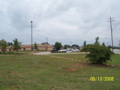 New Mountain View Elementary School located image. Click for full size.