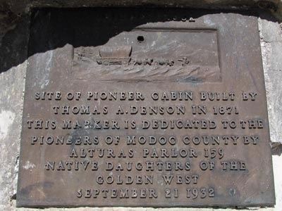 Chimney Rock Marker. Click for full size. Chimney Rock Marker image. Click for full size.