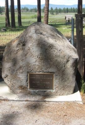 Plaque at entrance to cemetery. Click for full size. Plaque at entrance to cemetery image. Click for full size.