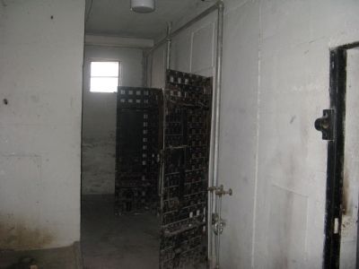 Inside Old County Jail image. Click for full size.
