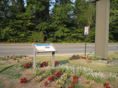 Marker on Pocahontas Trail. Click for full size. Marker on Pocahontas Trail image. Click for full size.